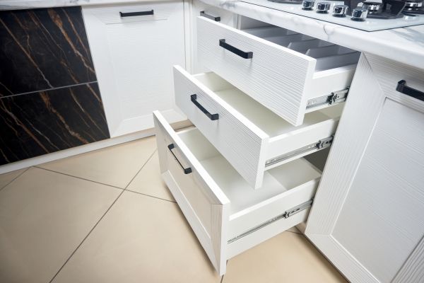 Kitchen Drawer Replacement in Spicewood