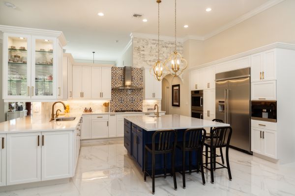 Kitchen Island Construction in Spicewood