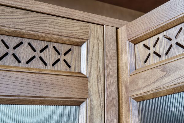 Cabinet Veneer Repair in Spicewood