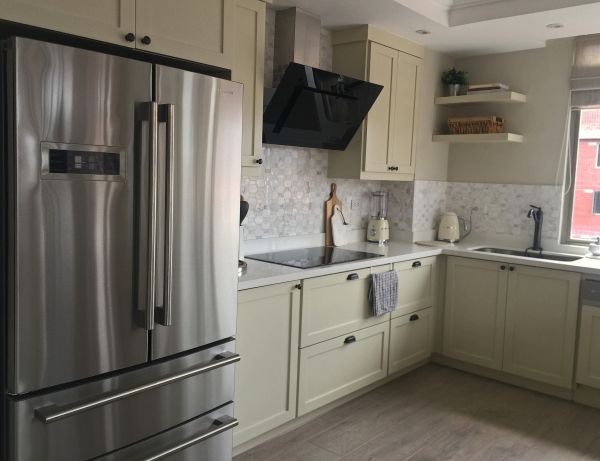 Cabinet Pulls Installation in Spicewood